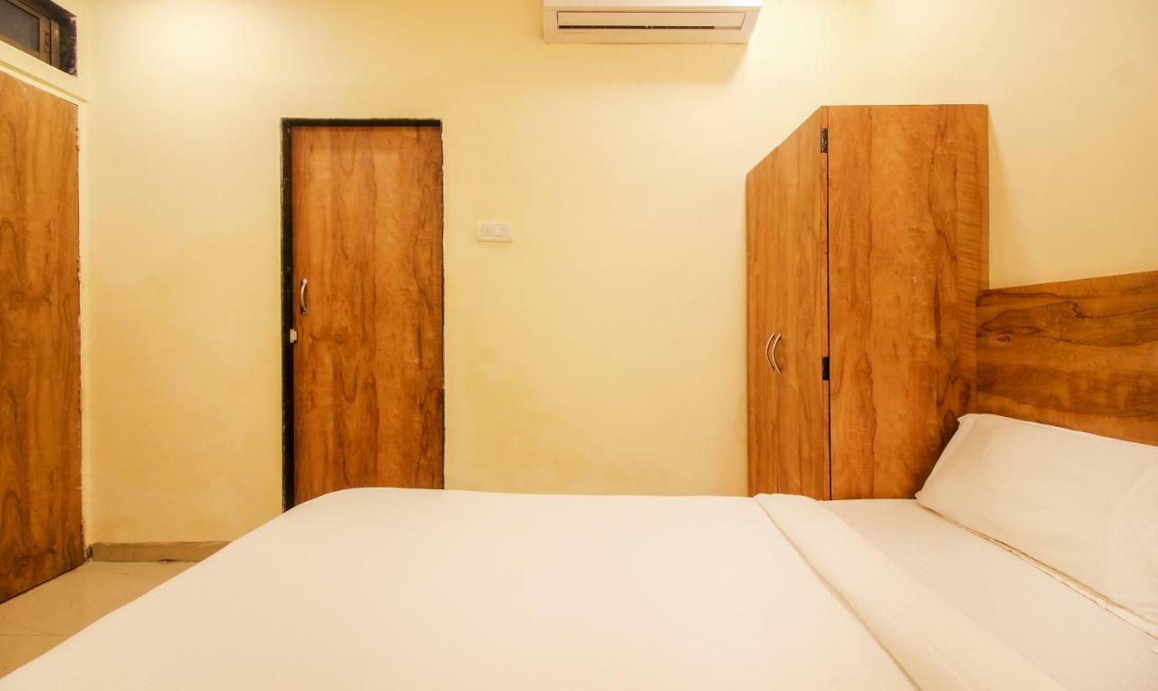 Tiba Hotel Mumbai Kültér fotó
