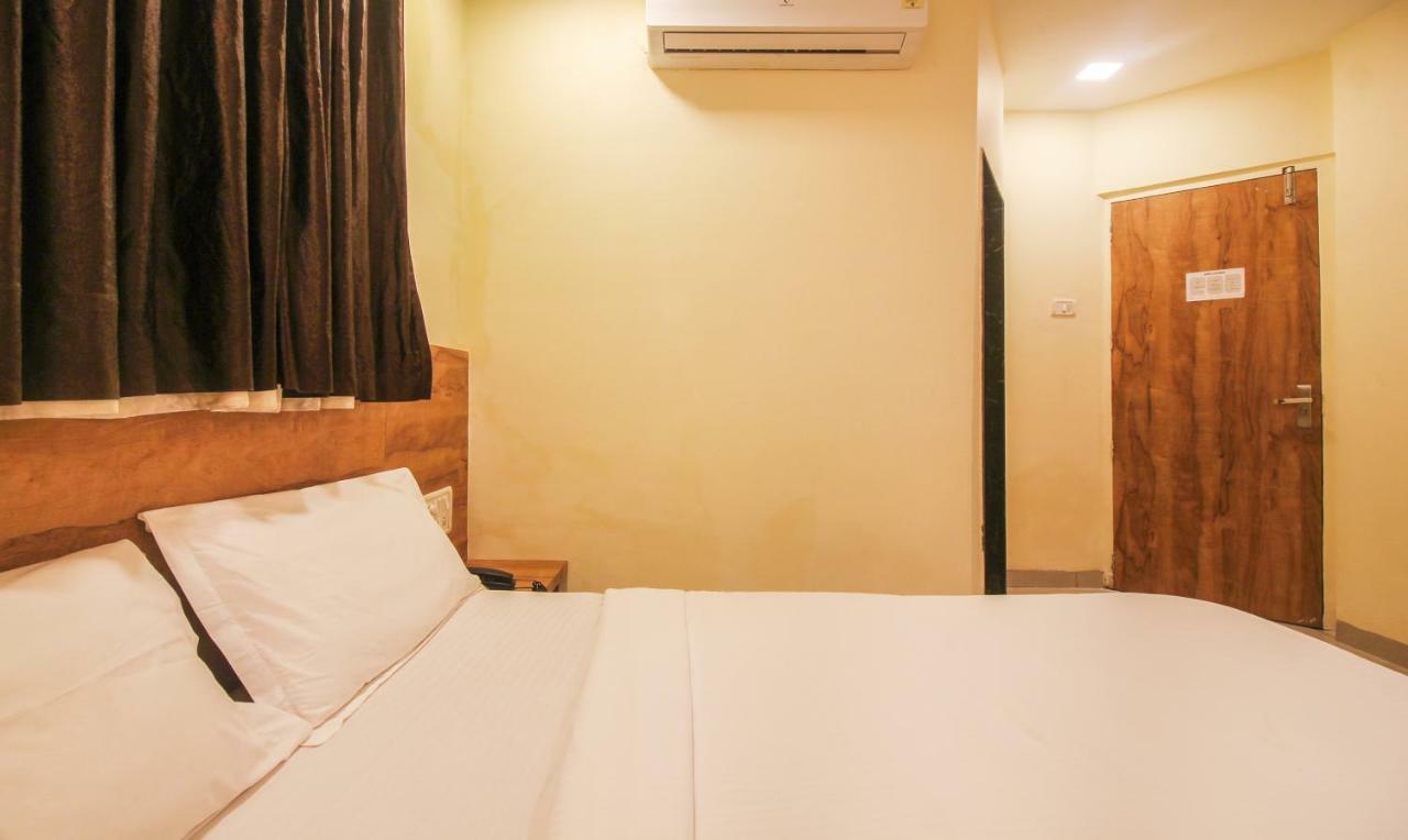 Tiba Hotel Mumbai Kültér fotó