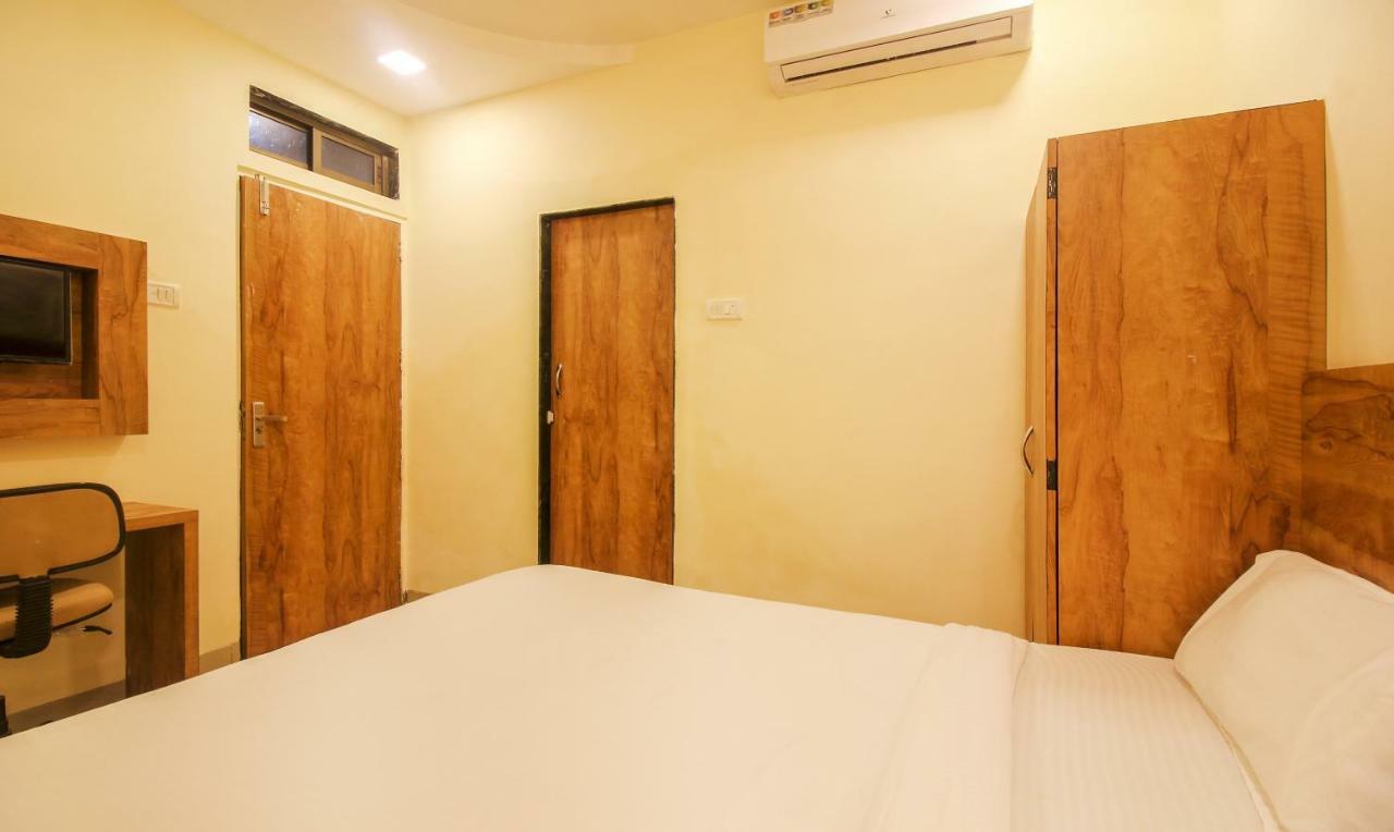 Tiba Hotel Mumbai Kültér fotó